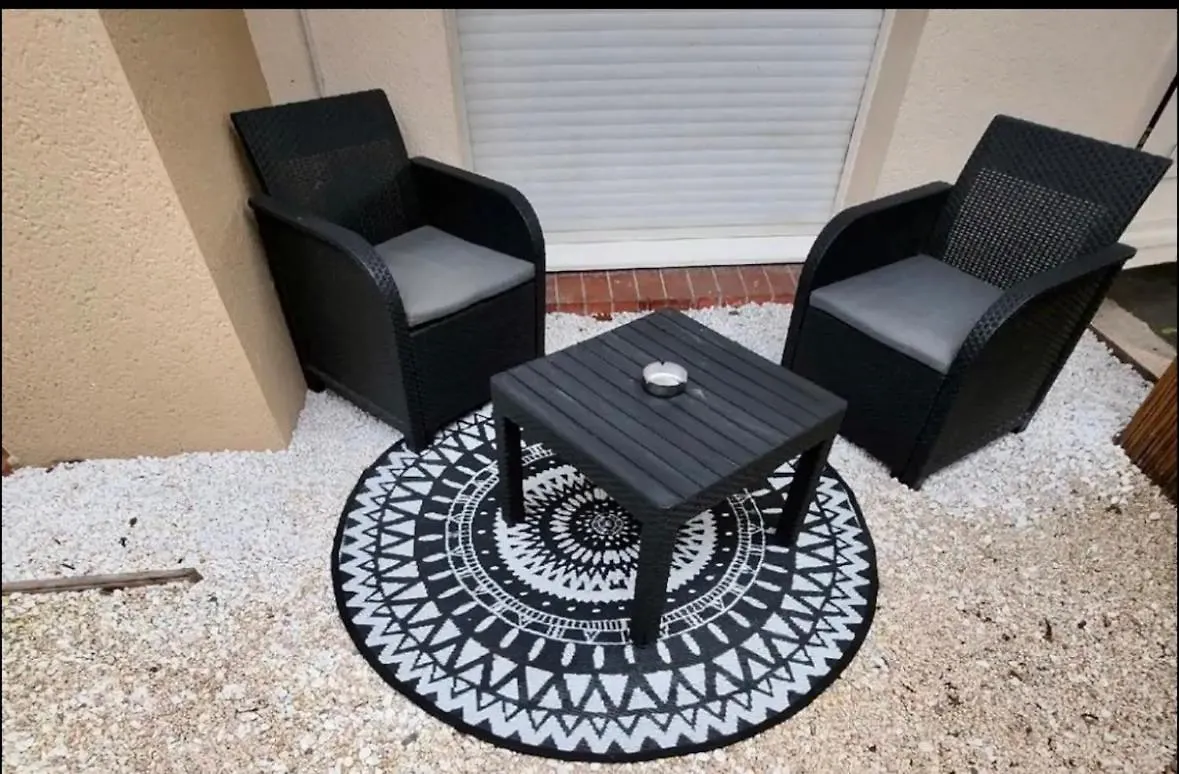 Appartement Love Room/Jacuzzi contacts